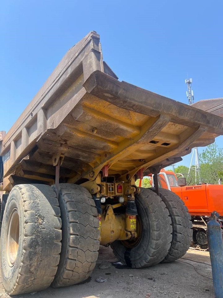 CAT 773 F - Карьерный самосвал: фото 5 CAT 773 F - Карьерный самосвал: фото 5