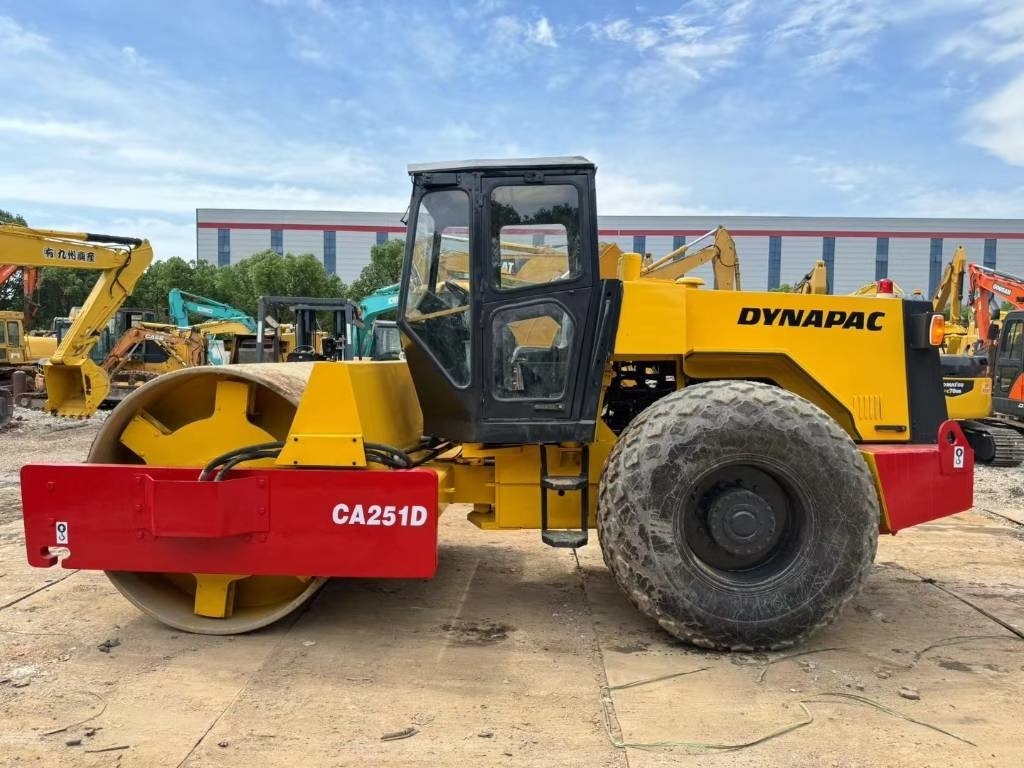 Dynapac CA 251D - Компактор: фото 2 Dynapac CA 251D - Компактор: фото 2