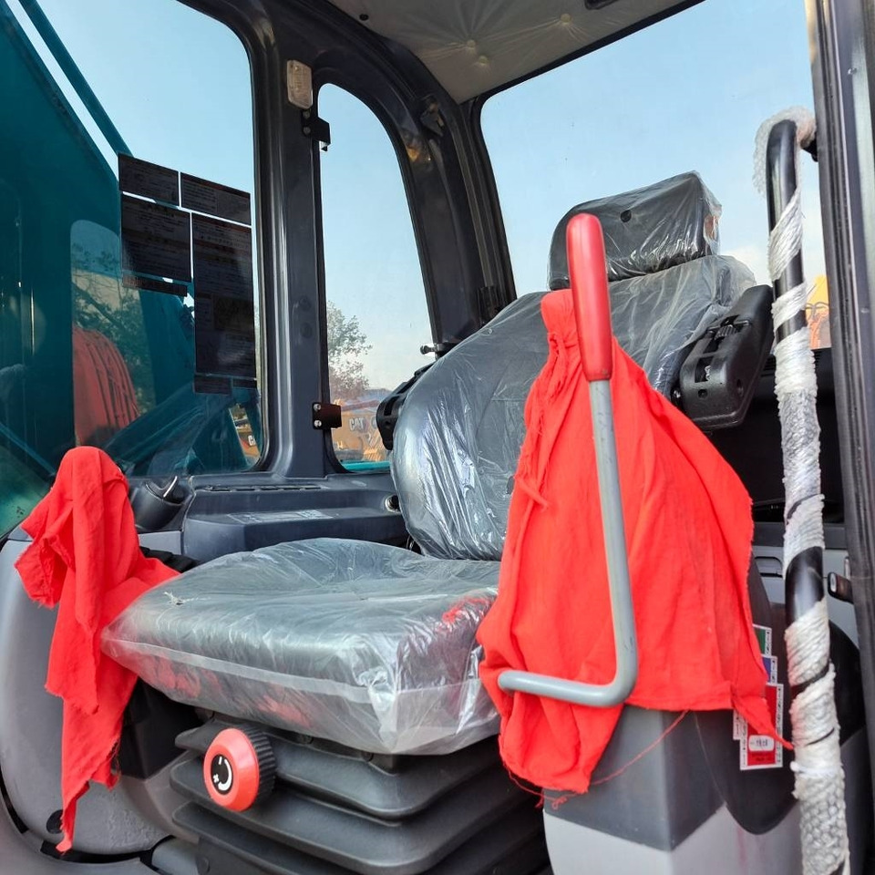 Kobelco SK 140 - Гусеничный экскаватор: фото 5 Kobelco SK 140 - Гусеничный экскаватор: фото 5