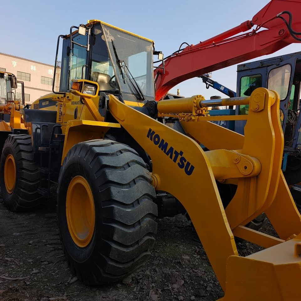 Колёсный погрузчик Komatsu WA 320-5: фото 10 Колёсный погрузчик Komatsu WA 320-5: фото 10