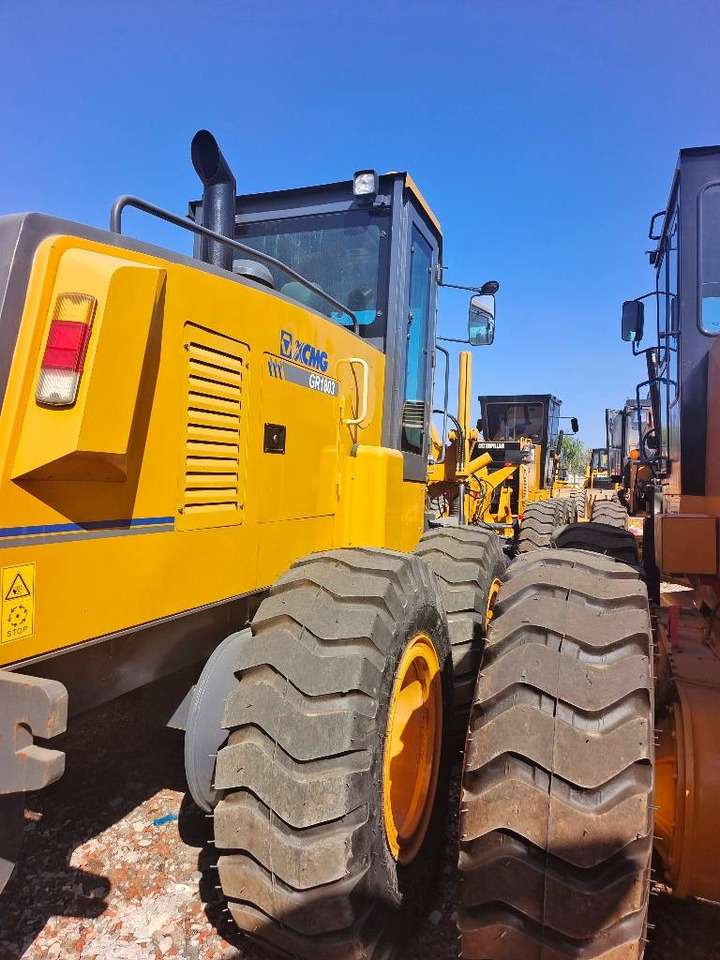 XCMG GR 180 - Грейдер: фото 1 XCMG GR 180 - Грейдер: фото 1