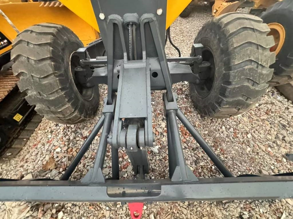 XCMG GR 2153 - Грейдер: фото 5 XCMG GR 2153 - Грейдер: фото 5