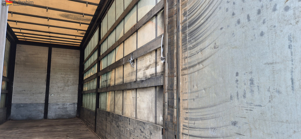 Fliegl ZPS 182 Edscha, Schiebeplane, Bordwande innenliegend - Тентованный прицеп: фото 3 Fliegl ZPS 182 Edscha, Schiebeplane, Bordwande innenliegend - Тентованный прицеп: фото 3