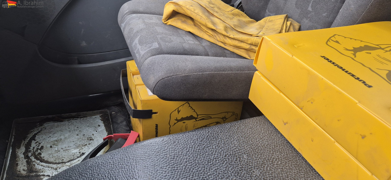 Автобетононасос-смеситель Mercedes-Benz 3241 PM 21-3 Liebherr 7 cbm PUMI Putzmeister Liebherr: фото 6 Автобетононасос-смеситель Mercedes-Benz 3241 PM 21-3 Liebherr 7 cbm PUMI Putzmeister Liebherr: фото 6