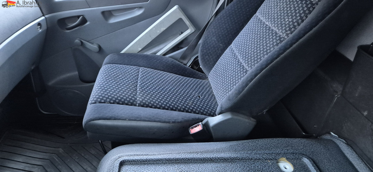 Mercedes-Benz 818L LBW, Luftfederung - Фургон с закрытым кузовом: фото 4 Mercedes-Benz 818L LBW, Luftfederung - Фургон с закрытым кузовом: фото 4