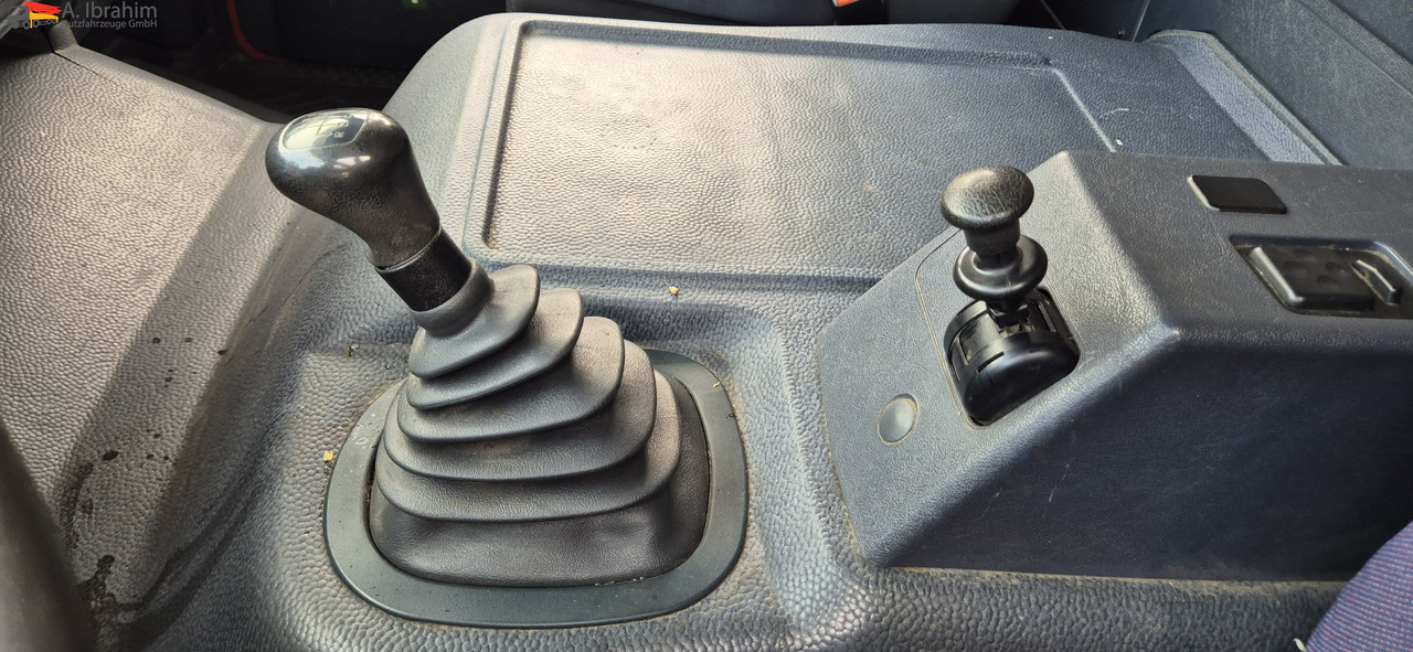 Mercedes-Benz Atego 823 LBW | Radstand 4900 mm | 7.2 m Pritsche Klima | 3 Pedals - Тентованный фургон: фото 3 Mercedes-Benz Atego 823 LBW | Radstand 4900 mm | 7.2 m Pritsche Klima | 3 Pedals - Тентованный фургон: фото 3