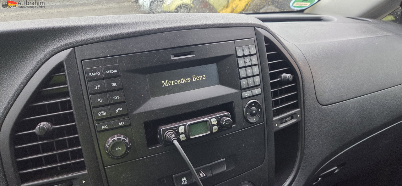 Mercedes-Benz BF 3 - GST 3 Zeichen Anlage 3050 kg zzGw - Торговый грузовик: фото 2 Mercedes-Benz BF 3 - GST 3 Zeichen Anlage 3050 kg zzGw - Торговый грузовик: фото 2