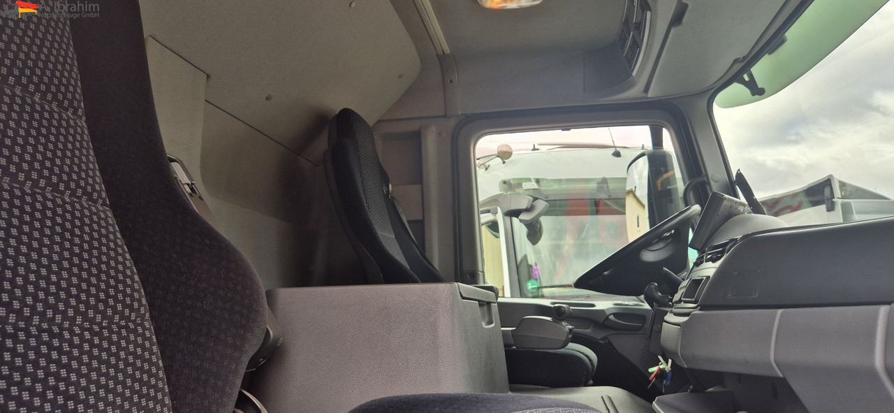 Mercedes-Benz DB 2536, 7,50 m Koffer LBW, Kamera, Carrier 850 Liftachse, mp3 - Рефрижератор: фото 3 Mercedes-Benz DB 2536, 7,50 m Koffer LBW, Kamera, Carrier 850 Liftachse, mp3 - Рефрижератор: фото 3