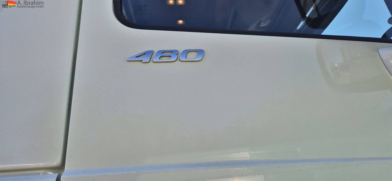 Daf XF 480 FT einsatzbereit Vollspoiler, Retarder 2xTank - Тягач: фото 5 Daf XF 480 FT einsatzbereit Vollspoiler, Retarder 2xTank - Тягач: фото 5