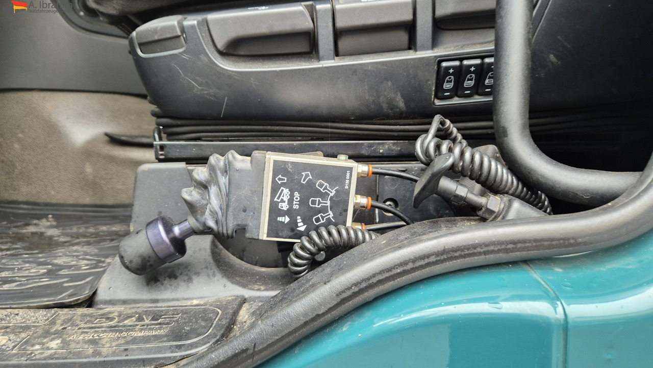 Тягач Daf XF460 FT Spoiler, Kipphydr., Retarder, Standklima deutsches Fahrzeug 1. Hand: фото 15 Тягач Daf XF460 FT Spoiler, Kipphydr., Retarder, Standklima deutsches Fahrzeug 1. Hand: фото 15