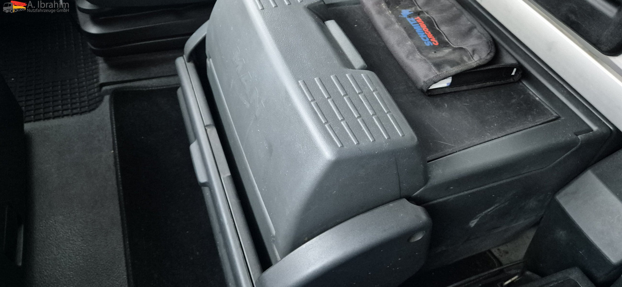 MAN TGX 18.400 Retarder, Klima, Kipphydraulik - Тягач: фото 4 MAN TGX 18.400 Retarder, Klima, Kipphydraulik - Тягач: фото 4