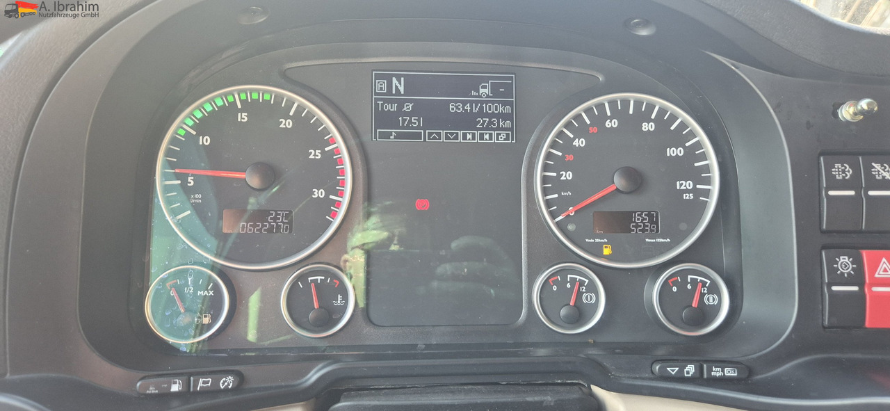 Тягач MAN TGX 18.460 Retarder, Klima, 1. Hand ATM: фото 13 Тягач MAN TGX 18.460 Retarder, Klima, 1. Hand ATM: фото 13