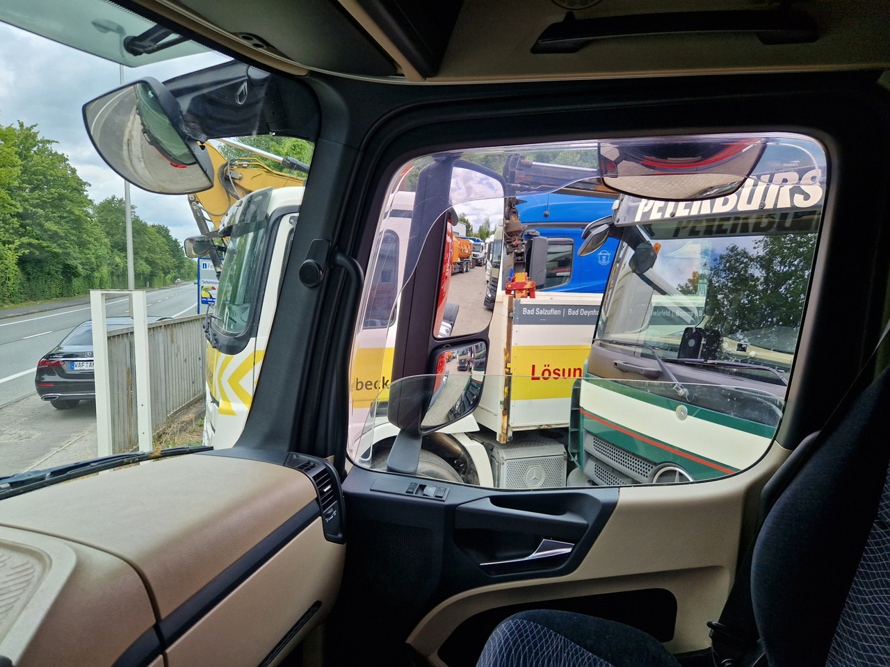 Mercedes-Benz 1843 Klima, Retarder, Topzustand, einsatzbereit Kipphydraulik - Тягач: фото 4 Mercedes-Benz 1843 Klima, Retarder, Topzustand, einsatzbereit Kipphydraulik - Тягач: фото 4