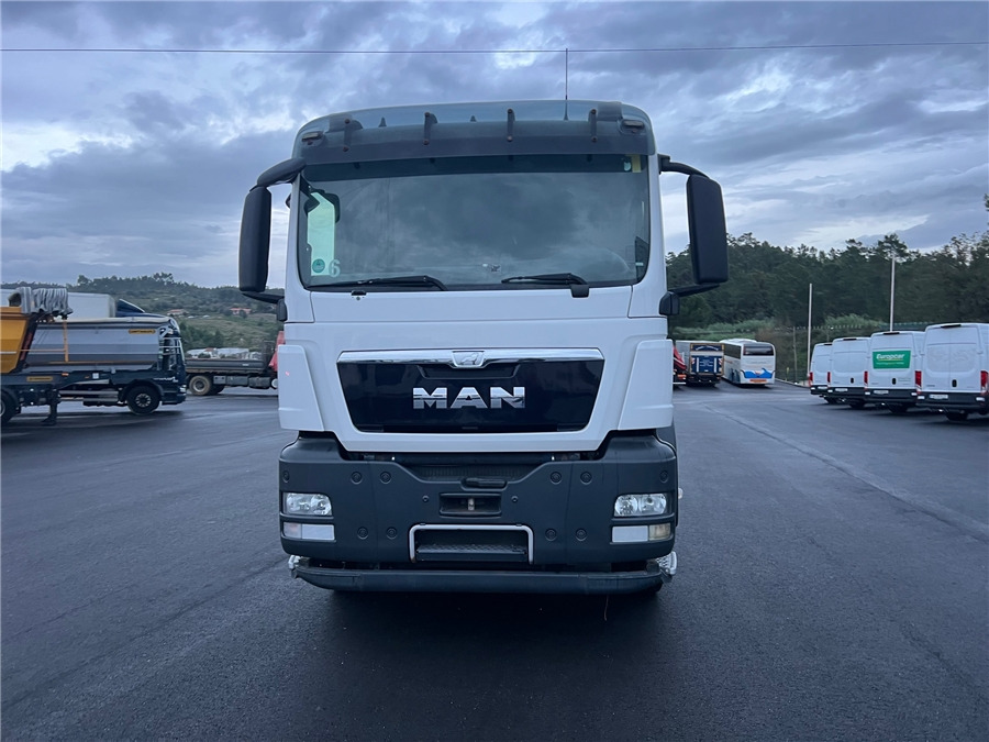 MAN TGS 28.360 BL E5 - Грузовик-шасси: фото 2 MAN TGS 28.360 BL E5 - Грузовик-шасси: фото 2