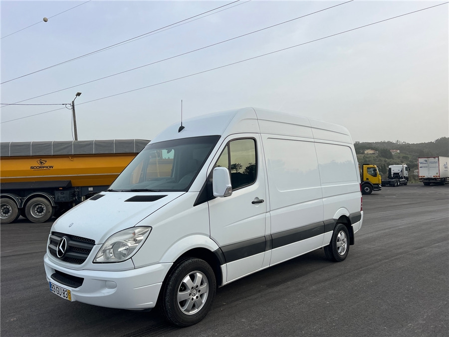 MERCEDES-BENZ SPRINTER 315CDI - Цельнометаллический фургон: фото 1 MERCEDES-BENZ SPRINTER 315CDI - Цельнометаллический фургон: фото 1