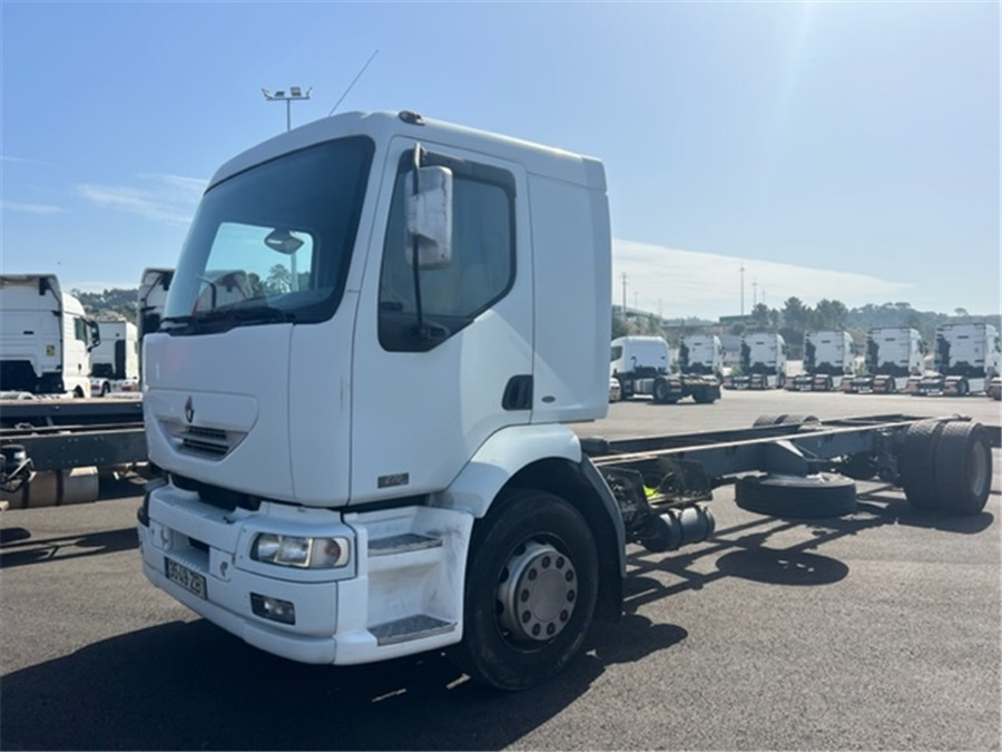 Renault HM 270.18 - Грузовик-шасси: фото 1 Renault HM 270.18 - Грузовик-шасси: фото 1