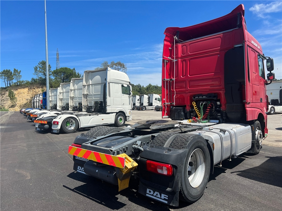 DAF XF 105 460 - Тягач: фото 3 DAF XF 105 460 - Тягач: фото 3