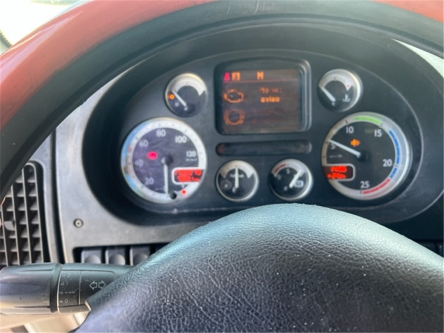 Тягач DAF XF 460: фото 12 Тягач DAF XF 460: фото 12