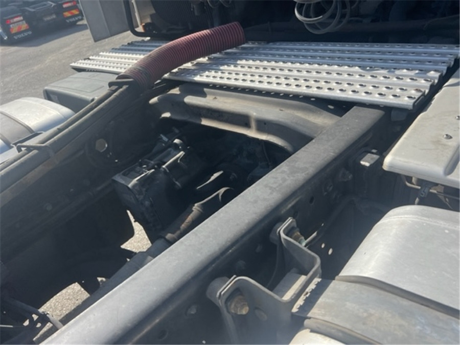 Тягач MAN TGX 18.480/RETARDER/: фото 16