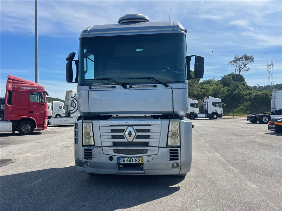 Renault AE 440 / MANUAL GEARBOX - Тягач: фото 2 Renault AE 440 / MANUAL GEARBOX - Тягач: фото 2