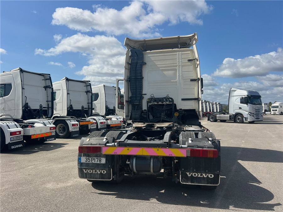 Volvo FH12-37 - Тягач: фото 4 Volvo FH12-37 - Тягач: фото 4