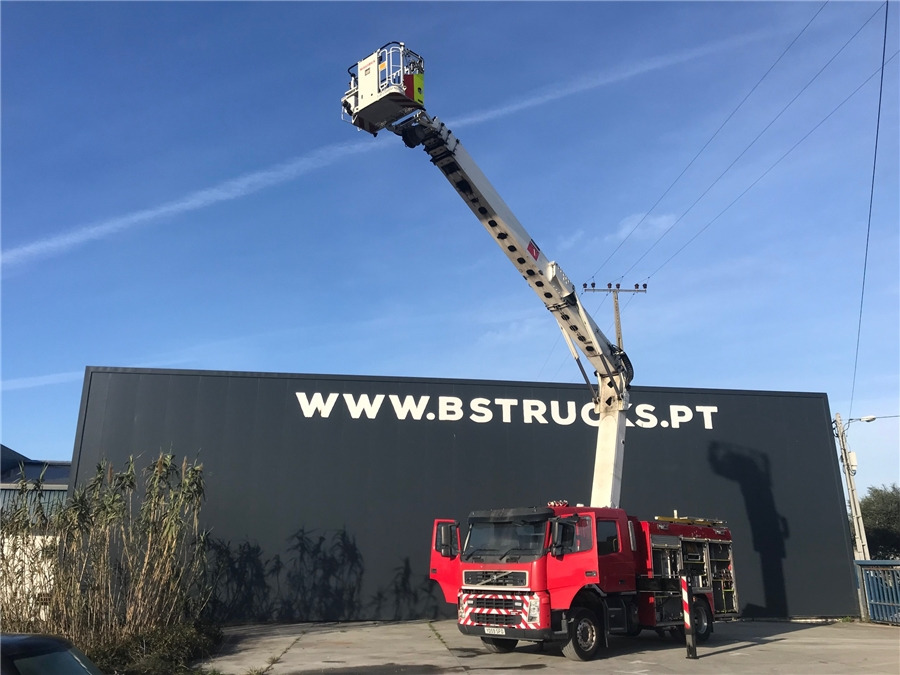 Volvo FM 340 FIRE TRUCK - Пожарная машина: фото 1 Volvo FM 340 FIRE TRUCK - Пожарная машина: фото 1