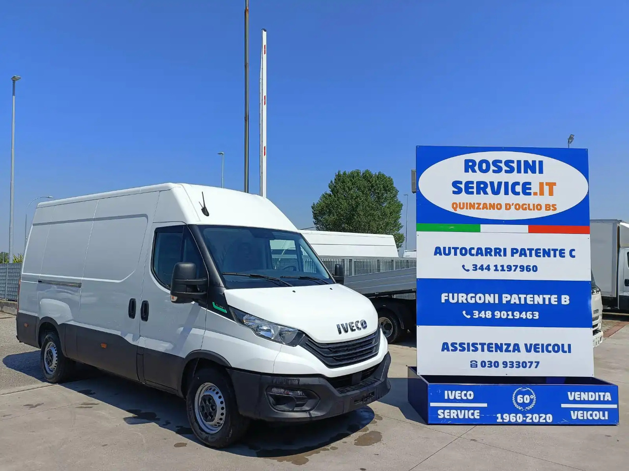 IVECO DAILY 35S14 L2H2 CNG METANO KM 0 - Цельнометаллический фургон: фото 1 IVECO DAILY 35S14 L2H2 CNG METANO KM 0 - Цельнометаллический фургон: фото 1