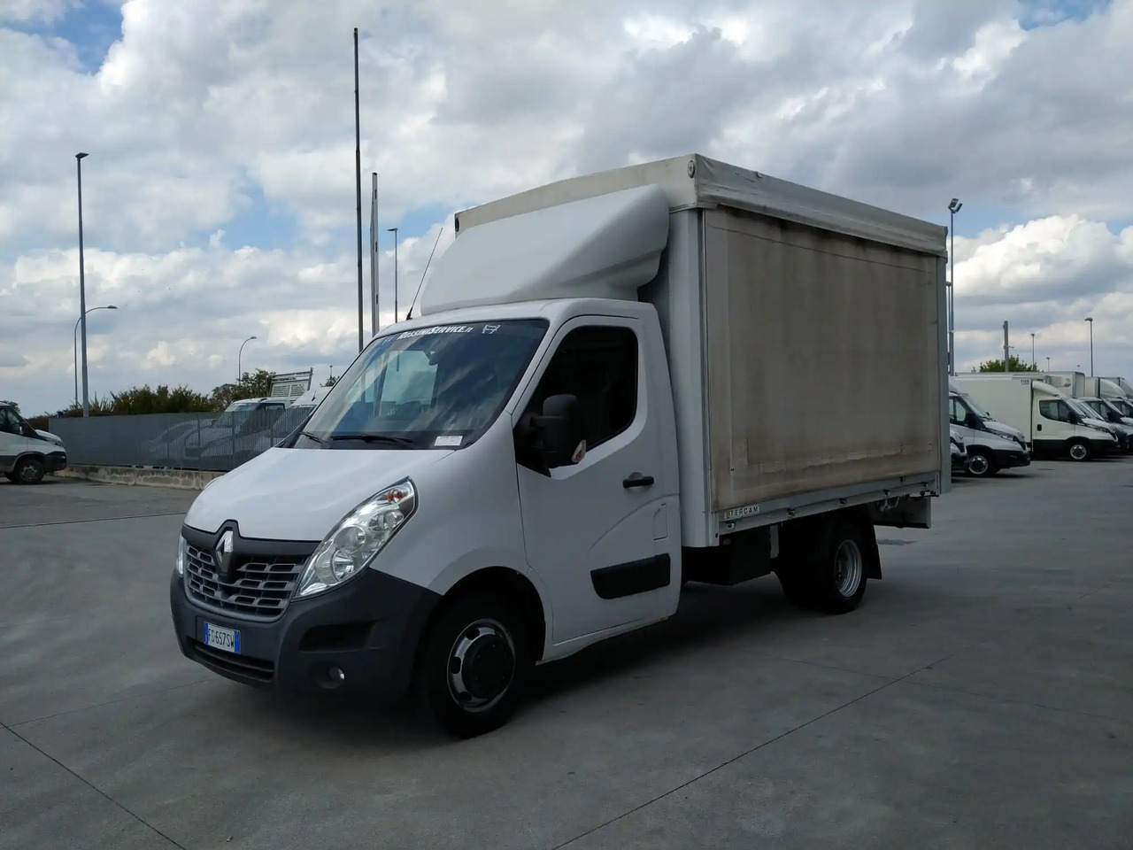 RENAULT MASTER L3XL T35 - Тентованный фургон: фото 4 RENAULT MASTER L3XL T35 - Тентованный фургон: фото 4
