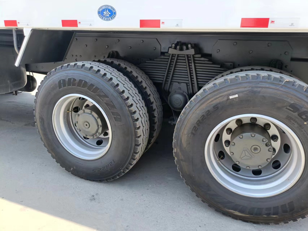 HOWO 371 6X4 - Самосвал: фото 5 HOWO 371 6X4 - Самосвал: фото 5