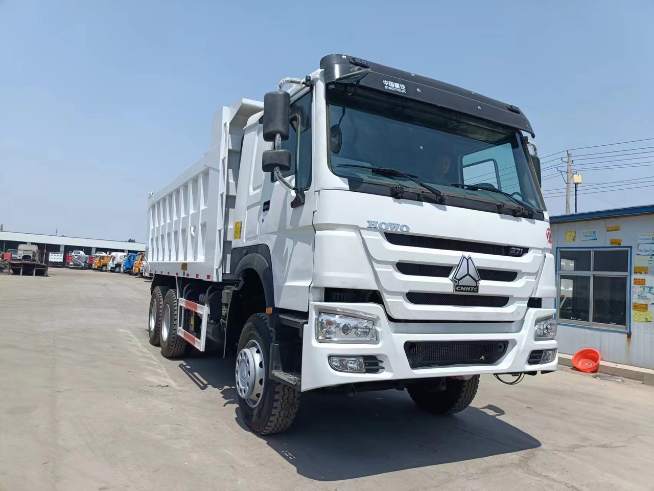 HOWO 371 6X4 - Самосвал: фото 1 HOWO 371 6X4 - Самосвал: фото 1