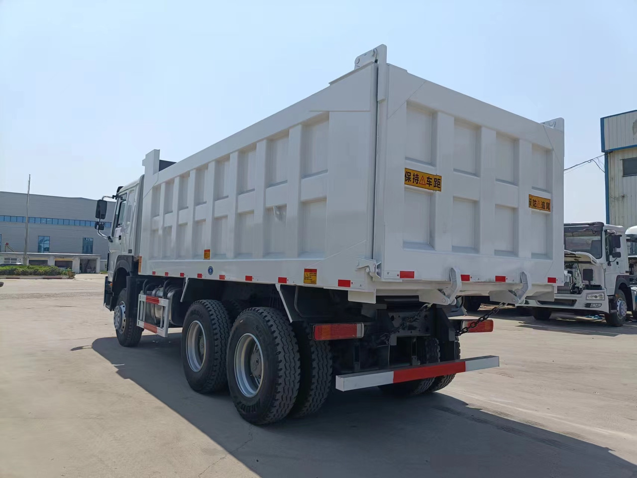 HOWO 371 6X4 - Самосвал: фото 4 HOWO 371 6X4 - Самосвал: фото 4