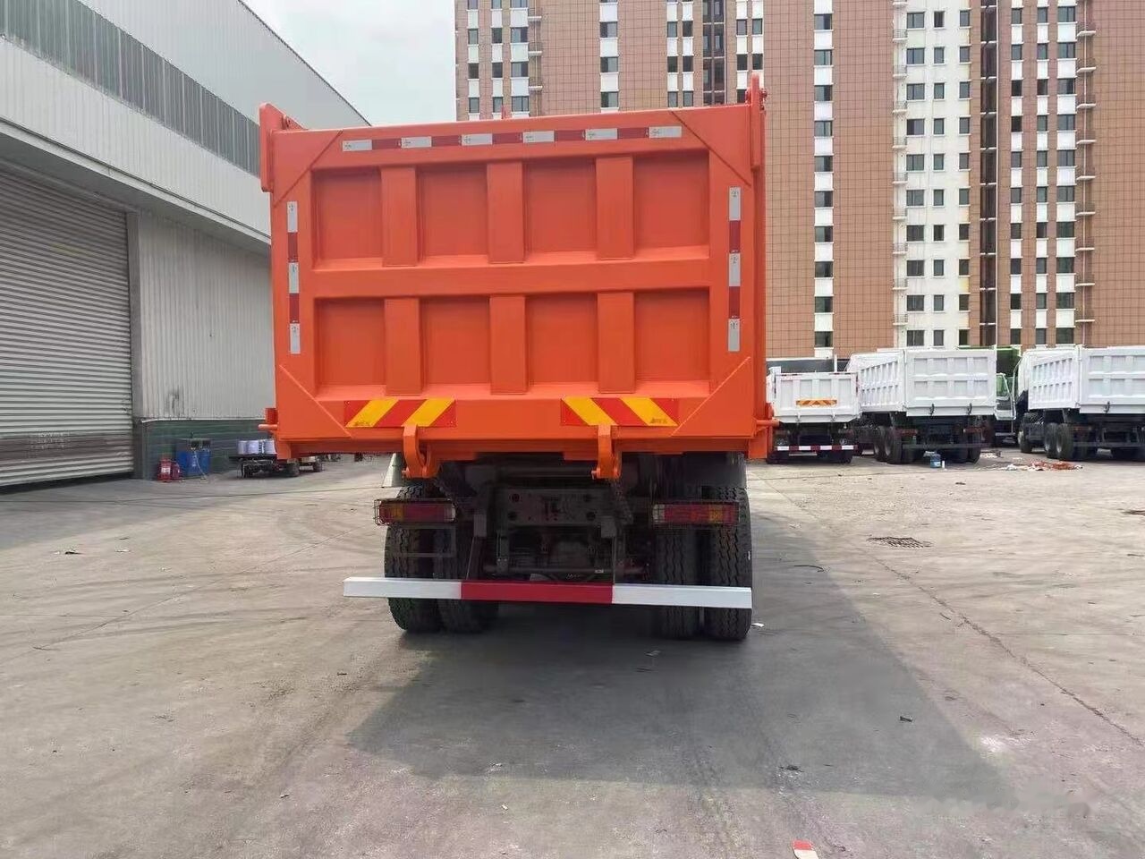 Howo 371 - Самосвал: фото 3 Howo 371 - Самосвал: фото 3