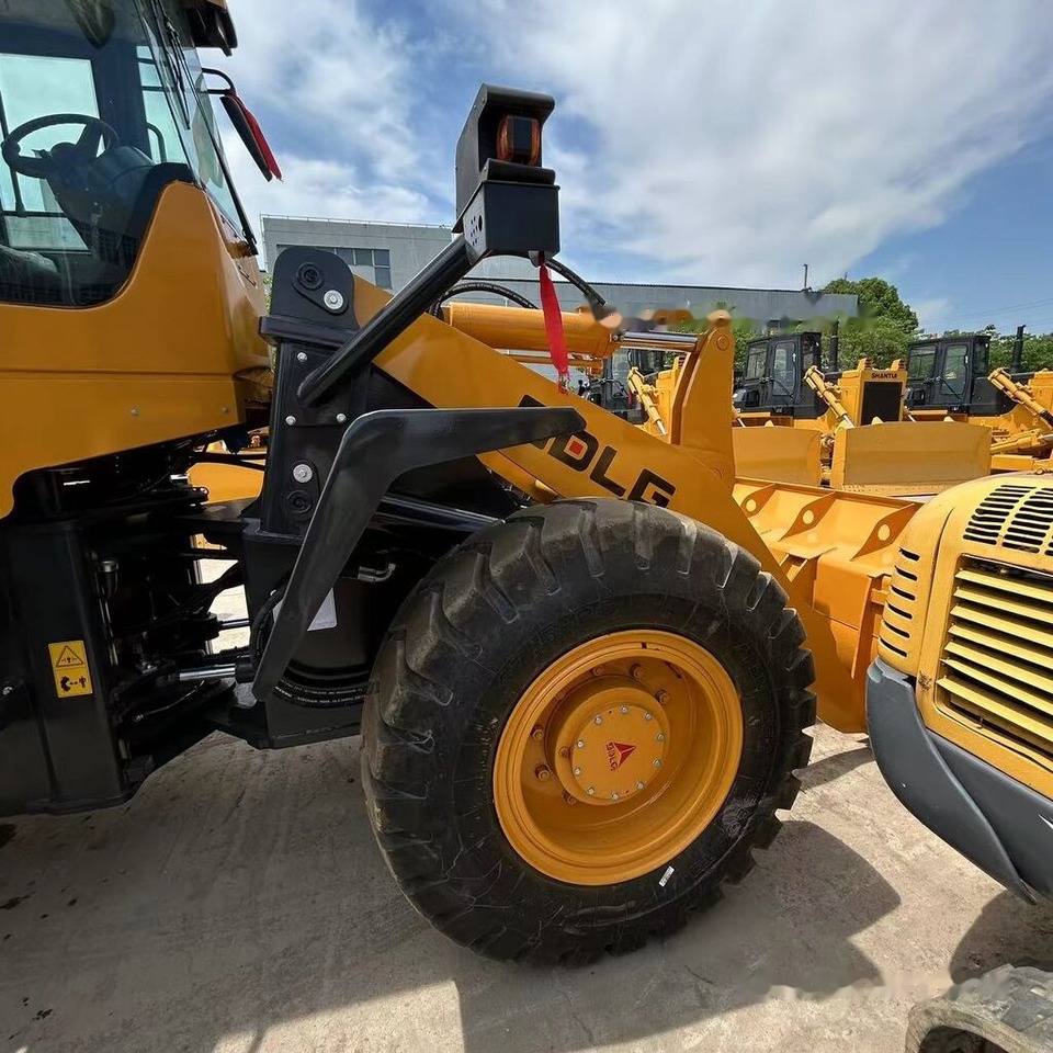 SDLG LG936L - Колёсный погрузчик: фото 1 SDLG LG936L - Колёсный погрузчик: фото 1