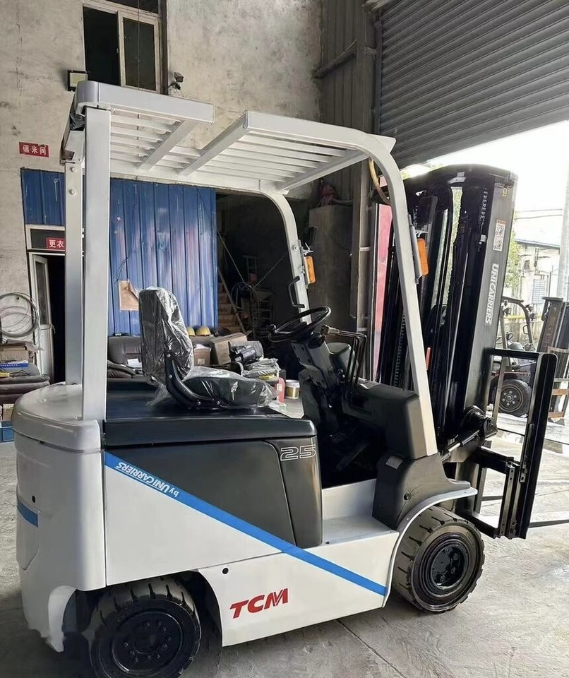 TCM FD25-7 - Электропогрузчик: фото 5 TCM FD25-7 - Электропогрузчик: фото 5