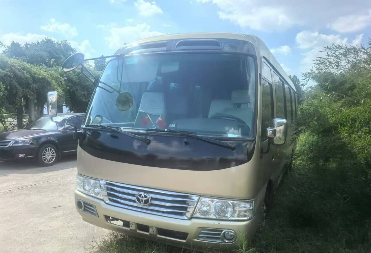 Toyota Coaster - Пригородный автобус: фото 1 Toyota Coaster - Пригородный автобус: фото 1