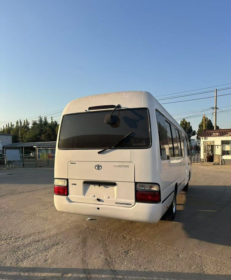 Toyota Coaster - Пригородный автобус: фото 1 Toyota Coaster - Пригородный автобус: фото 1