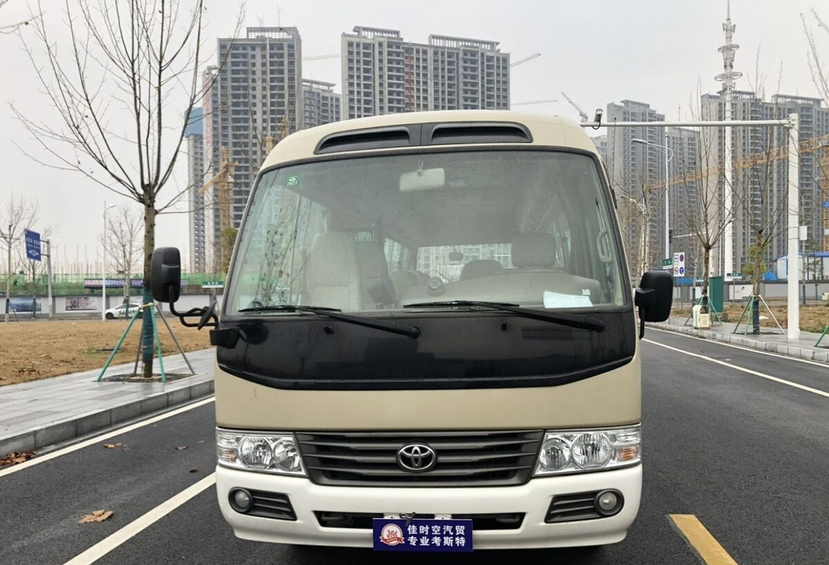 Toyota Coaster - Пригородный автобус: фото 3 Toyota Coaster - Пригородный автобус: фото 3