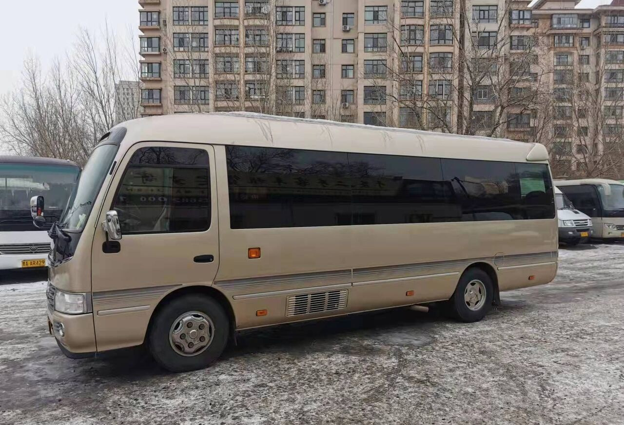 Toyota Coaster - Микроавтобус, Пассажирский фургон: фото 3 Toyota Coaster - Микроавтобус, Пассажирский фургон: фото 3
