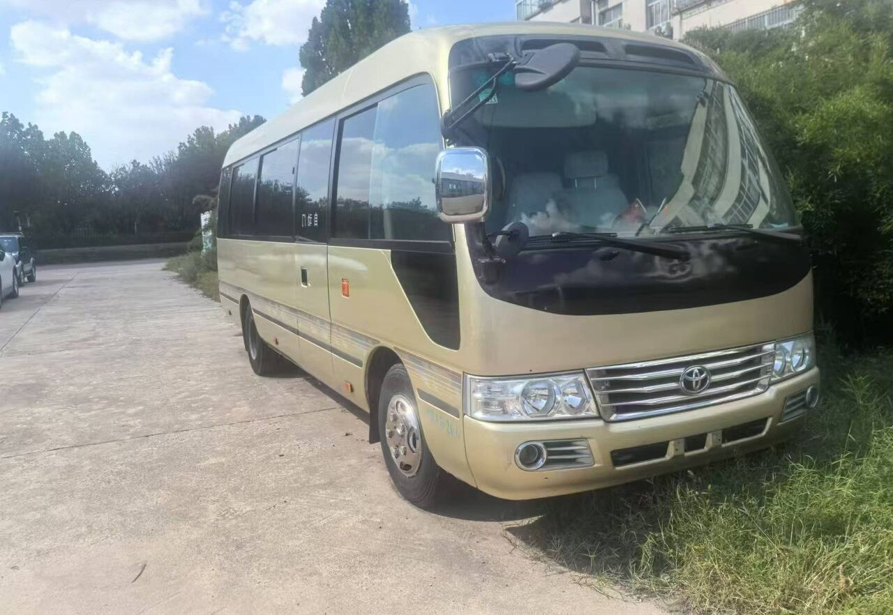 Toyota Coaster - Пригородный автобус: фото 4 Toyota Coaster - Пригородный автобус: фото 4