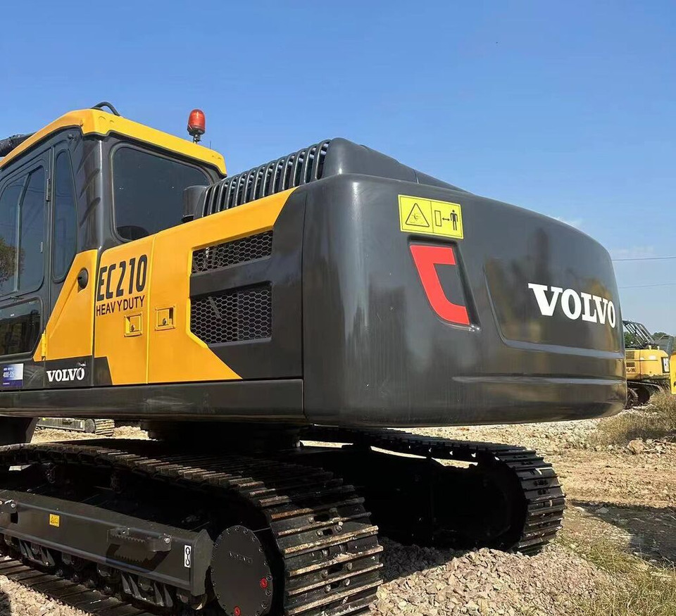 Volvo EC210 - Гусеничный экскаватор: фото 5 Volvo EC210 - Гусеничный экскаватор: фото 5