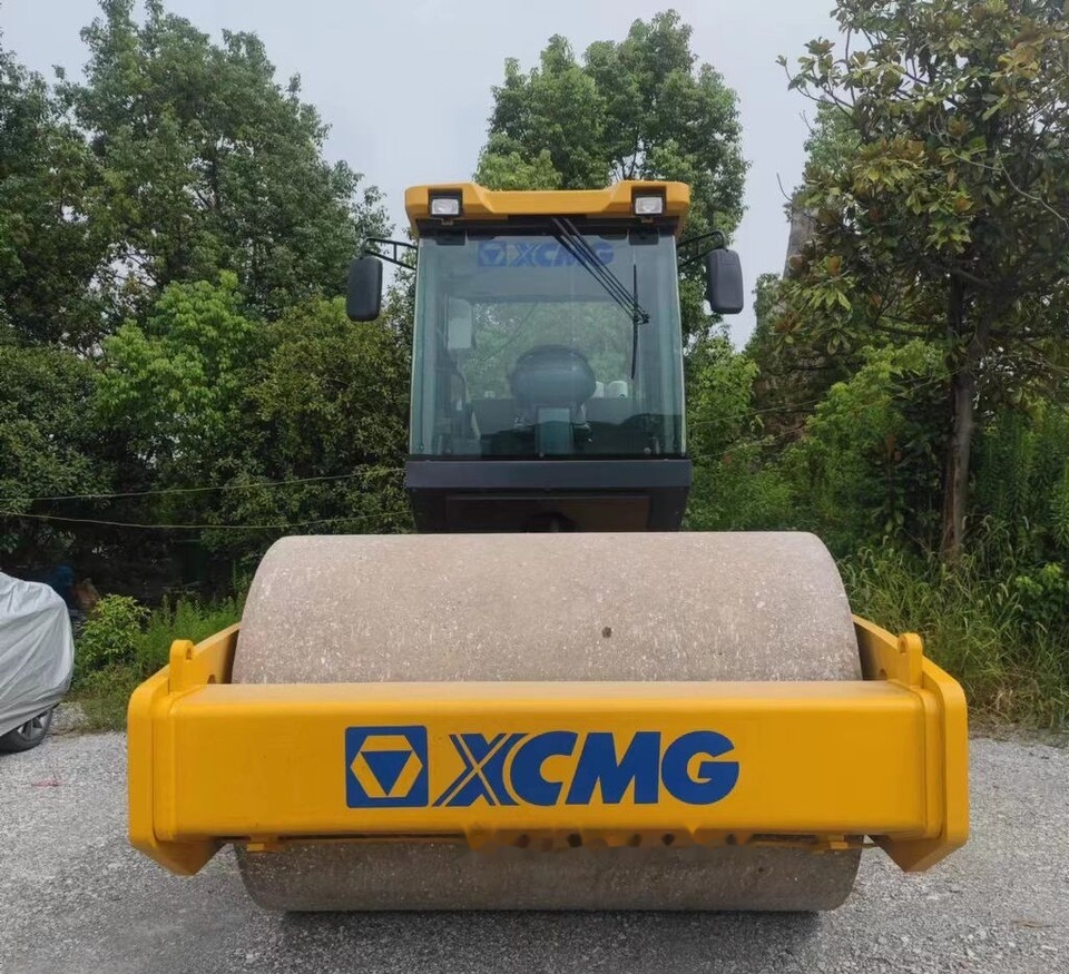 XCMG XS263J - Компактор: фото 3 XCMG XS263J - Компактор: фото 3