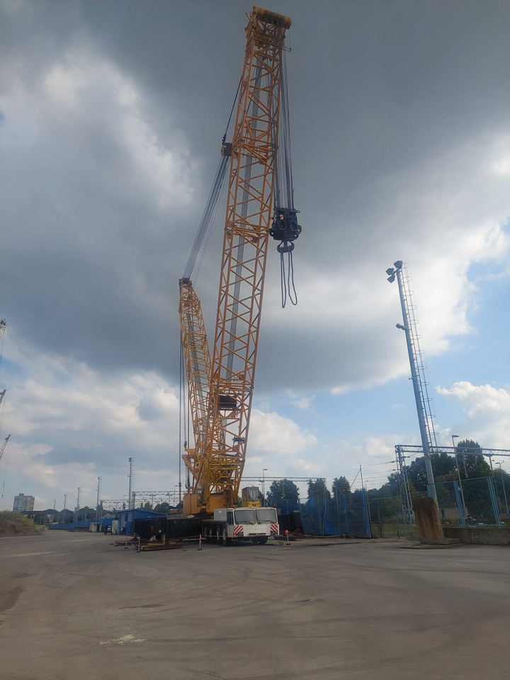 DEMAG TC 3300 - Мобильный кран: фото 1 DEMAG TC 3300 - Мобильный кран: фото 1