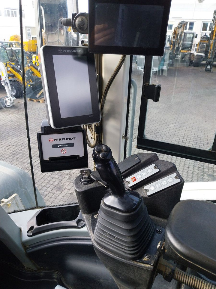 Liebherr L 566 X Power Waage - Колёсный погрузчик: фото 2 Liebherr L 566 X Power Waage - Колёсный погрузчик: фото 2