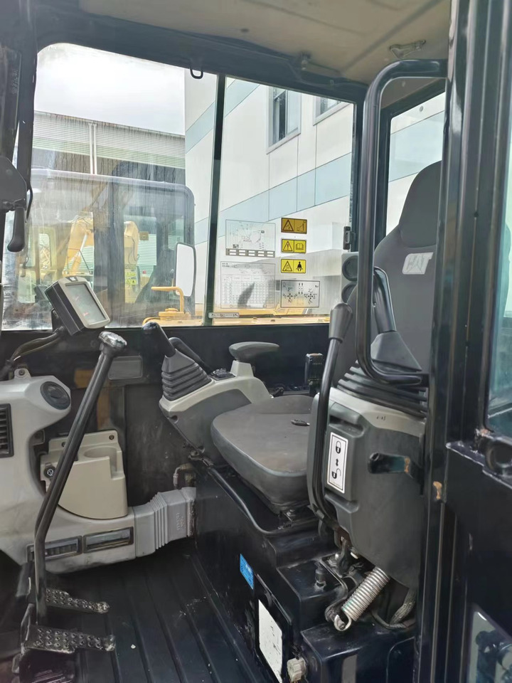 CATERPILLAR 305.5E2 - Мини-экскаватор: фото 5 CATERPILLAR 305.5E2 - Мини-экскаватор: фото 5