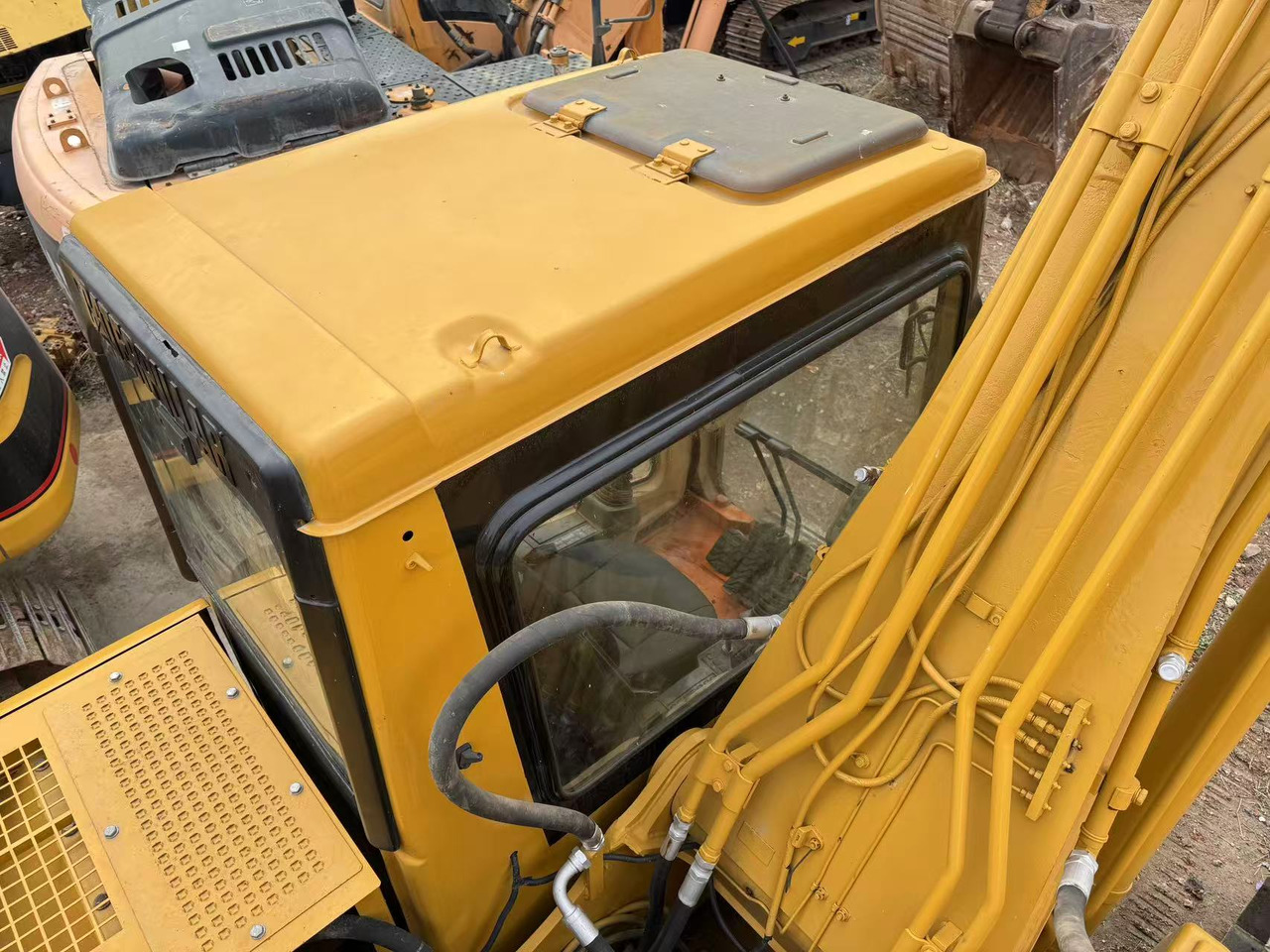 CATERPILLAR 320B в лизинг CATERPILLAR 320B: фото 9