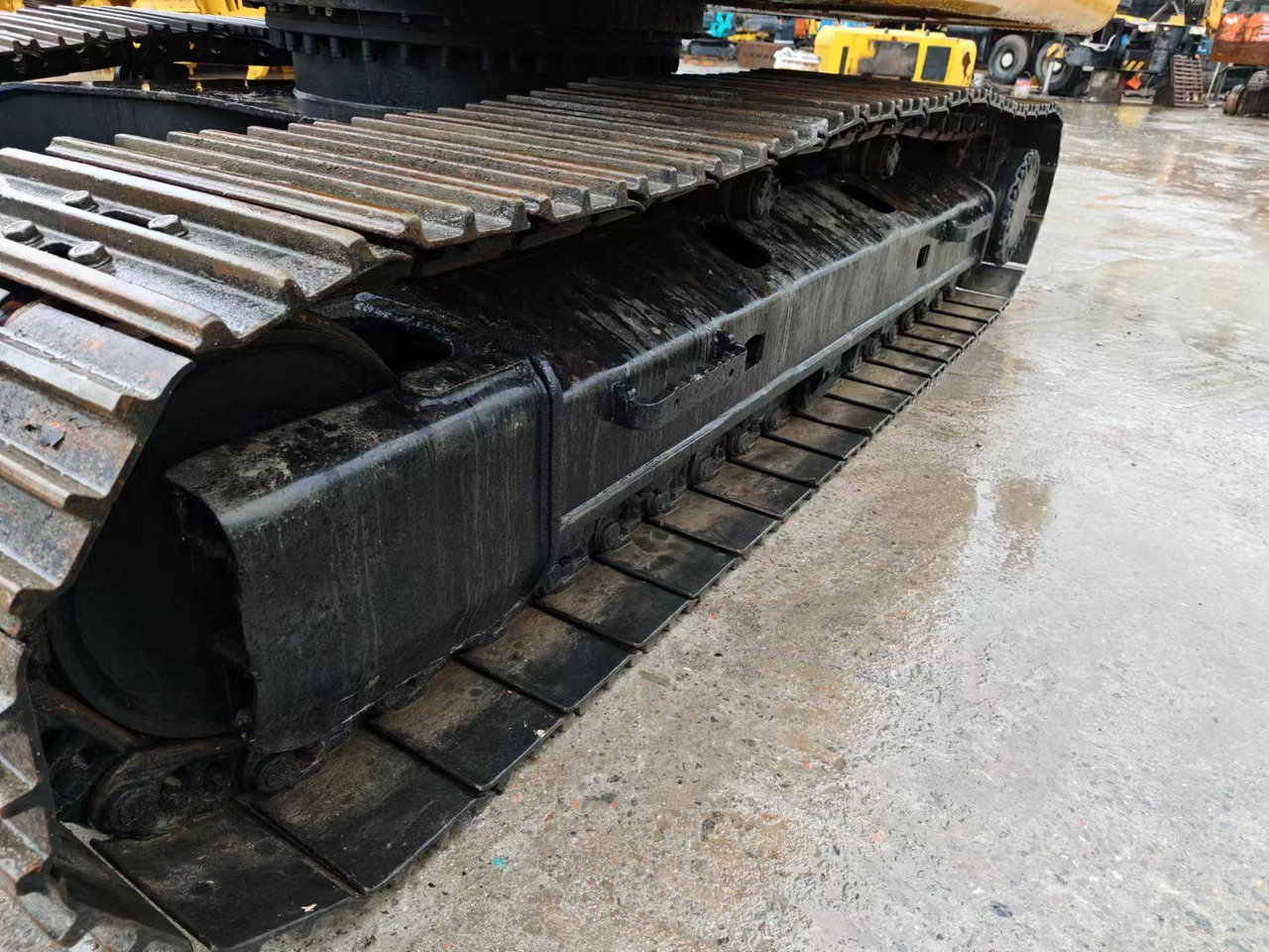 Гусеничный экскаватор CATERPILLAR 320D2 CAT: фото 9 Гусеничный экскаватор CATERPILLAR 320D2 CAT: фото 9