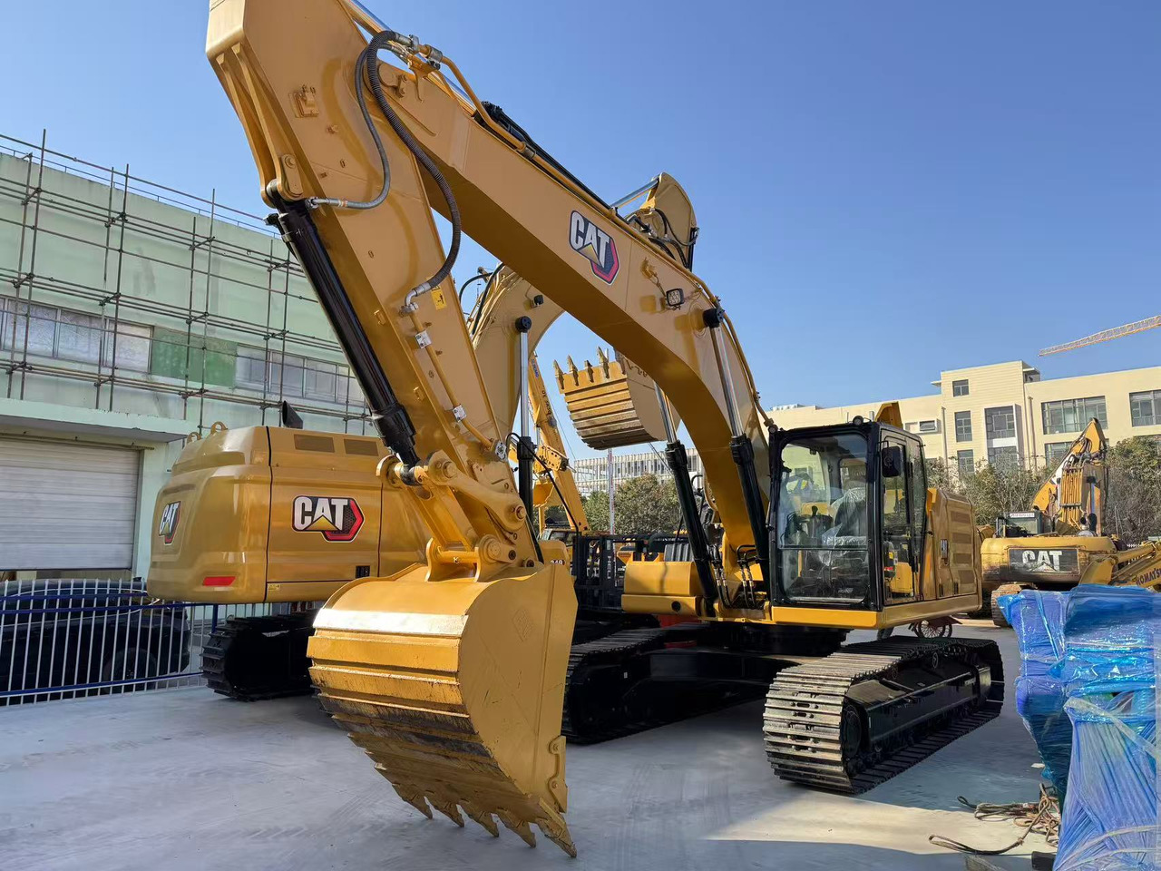 CATERPILLAR 330GC - Гусеничный экскаватор: фото 1 CATERPILLAR 330GC - Гусеничный экскаватор: фото 1