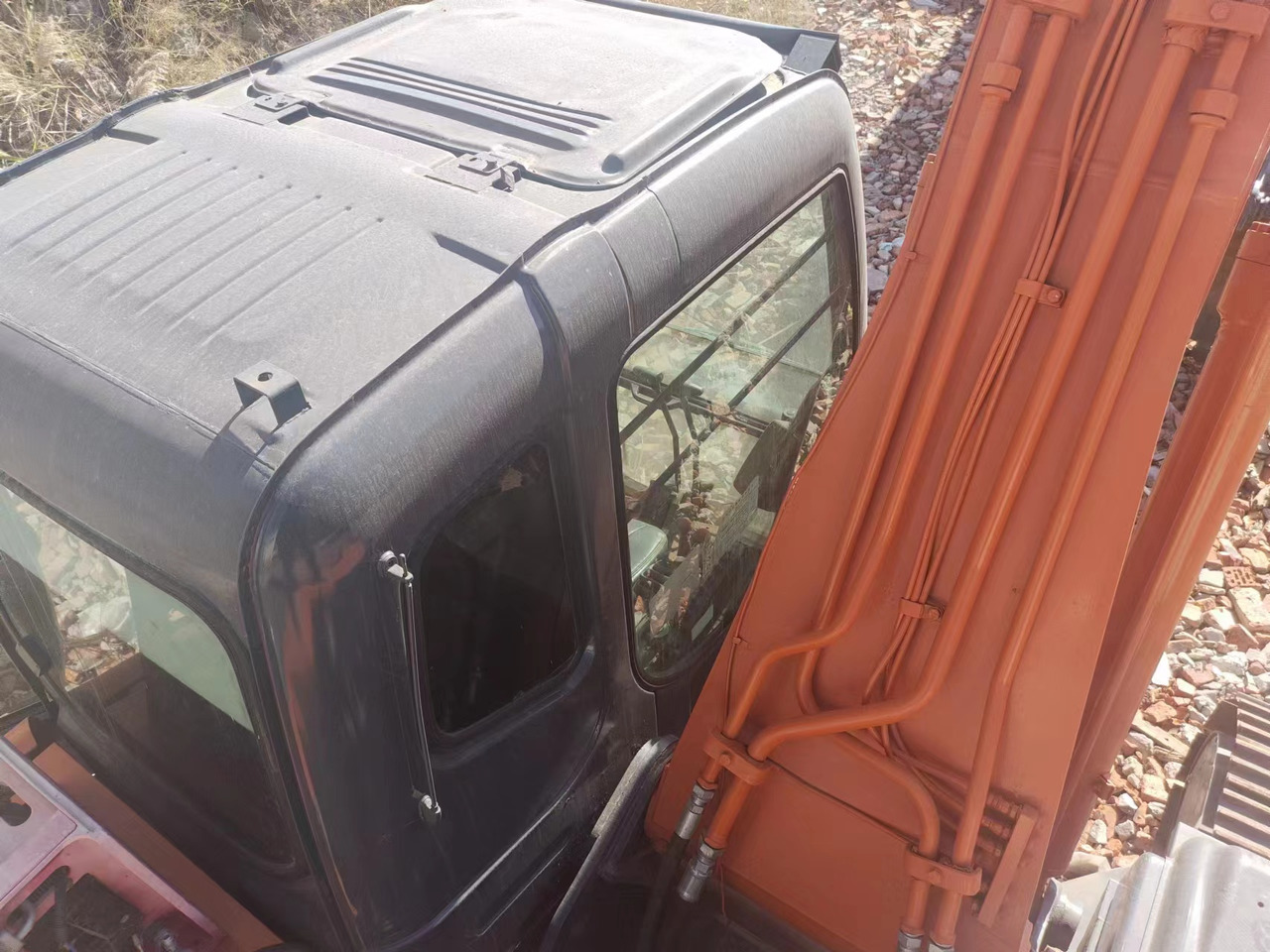 HITACHI ZX200 - Гусеничный экскаватор: фото 5 HITACHI ZX200 - Гусеничный экскаватор: фото 5