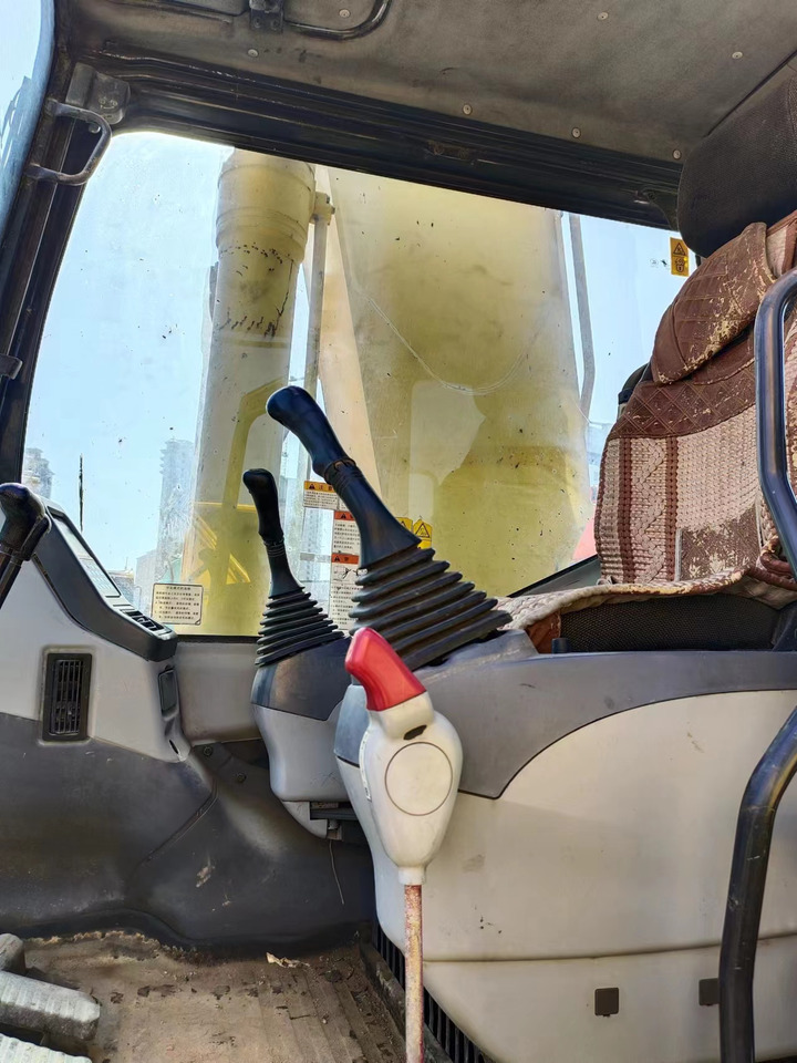 KOMATSU PC300-7 - Гусеничный экскаватор: фото 5 KOMATSU PC300-7 - Гусеничный экскаватор: фото 5