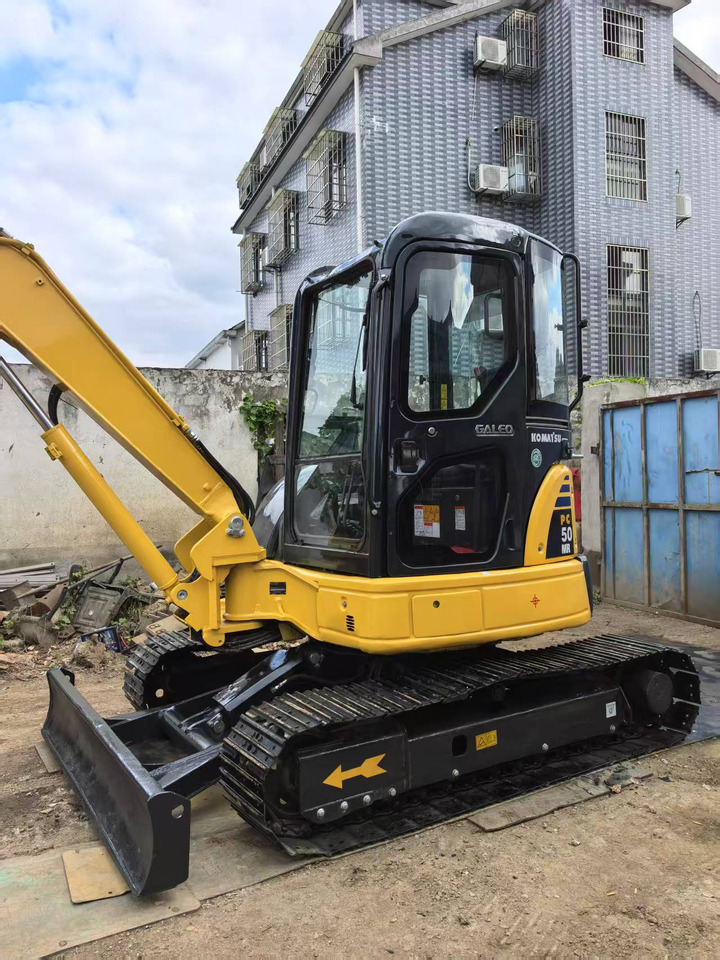 KOMATSU PC50MR - Мини-экскаватор: фото 3 KOMATSU PC50MR - Мини-экскаватор: фото 3
